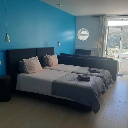 Quartos Do Seixe - Azul 3*